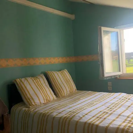 14 Personnes à La Campagne Hébergement de vacances Les Perards